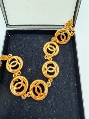 CHANEL Authentic CC Logo 18k Gold Plated  Bracelet Dainty 1983 Vintage W Box